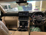 お客様の希望の車が無い場合も、希望の車をお探し致します。