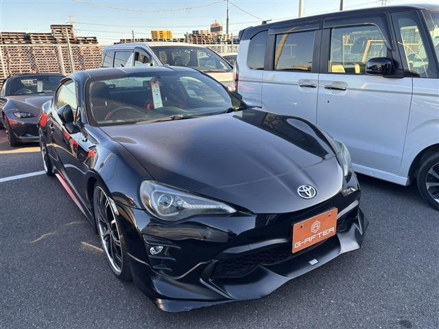 86 2.0 GT 6mtTRDエアロTRD4本出マフラー社外AWナビ