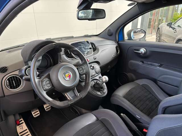 アバルト ステアリング 長期保管品 350mm新品 【公式通販】