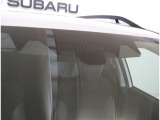 ■SUBARUが、デザインを通じて実現したいこと。それは、エモーショナルなデザインによってお客様の人生をイキイキと彩り、力強く堅実なデザインによって、長く使いたくなる信頼感や安心感を提供することです。