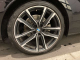 右後リヤ 255/35R19