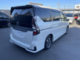 セレナ 1.2 e-POWER ハイウェイスター V 