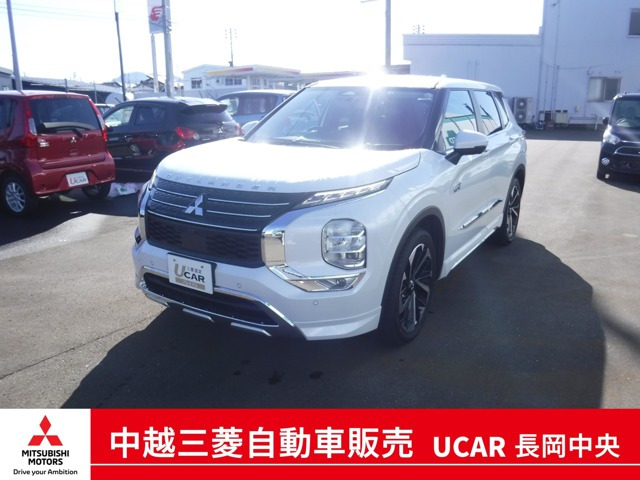アウトランダー PHEV 2.4 G 4WD 