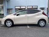 アクア 1.5 G E-Four 4WD 