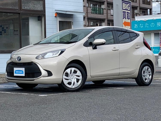アクア 1.5 G E-Four 4WD 