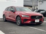 V60 リチャージ PHEV T6 AWD アルティメット 4WD 