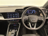 A3セダン 30 TFSI Sライン 本革シート 修復歴無し