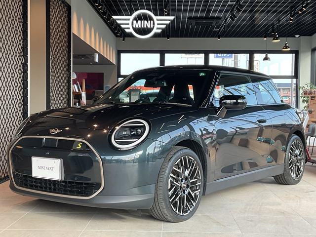 中古車 BMW MINI ミニ クーパー SE の中古車詳細 (12,000km 中古車 BMW MINI ミニ クーパー SE の中古車詳細 (12,000km
