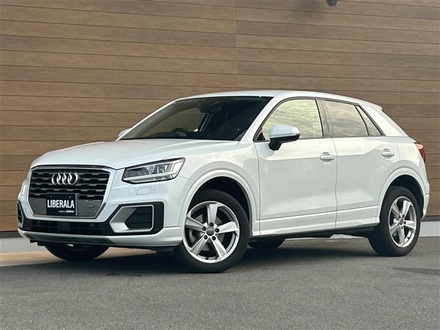 Q2 30 TFSI スポーツ 修復歴無し