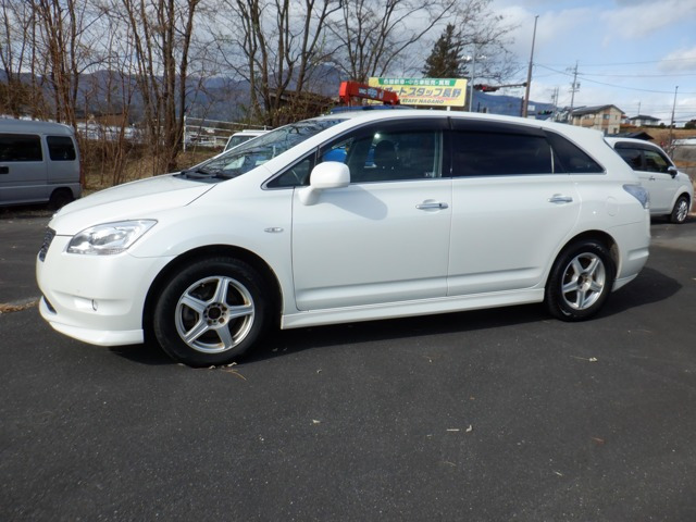 マークXジオ 2.4 240F 4WD 
