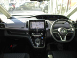 セレナ 1.2 e-POWER ハイウェイスター V 
