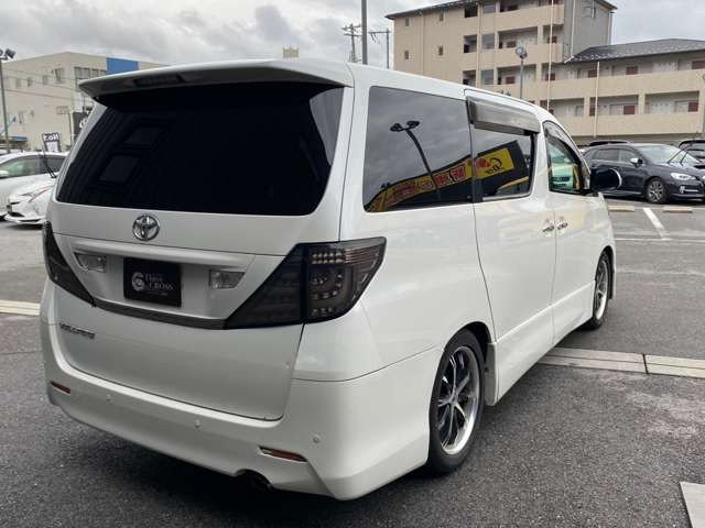 トヨタ ヴェルファイア 2.4 Z プラチナセレクションII の中古車詳細