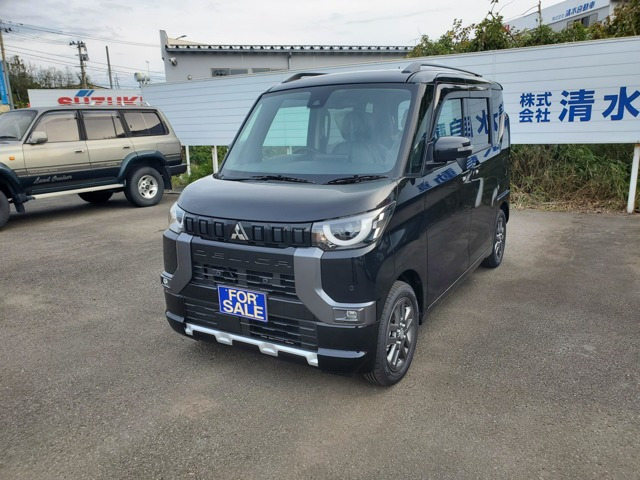 デリカミニ G 4WD 