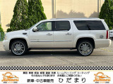エスカレード プラチナム 4WD AWD