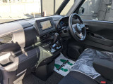 足元広々なインパネオートマです。
