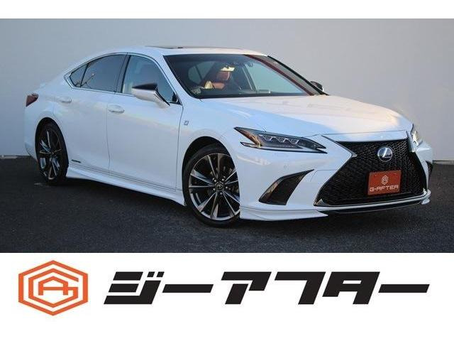 中古車 レクサス ES 300h Fスポーツ TRDエアロ3眼LEDムーンルーフ温冷 