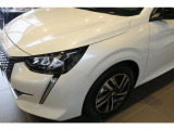 ご興味のある車両がございましたらぜひお気軽にご連絡ください。車両によりますが試乗も可能です。運転席から見える視界、景色をぜひご体験されてみて下さい。