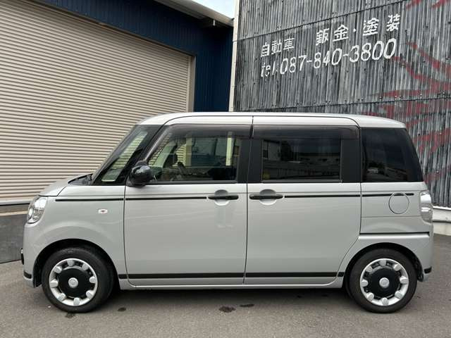 ダイハツ ムーヴキャンバス X ブラックアクセント リミテッド SAIII の