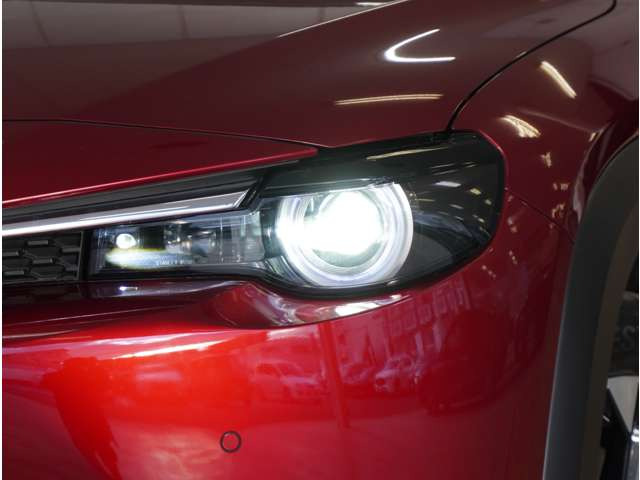 マツダ MAZDA MX-30 アダプティブ LEDヘッドライト右(運転席側) マツダ MAZDA MX-30 アダプティブ LEDヘッドライト右(運転席側)