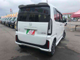 N-BOXカスタム  カスタム 660 4WD