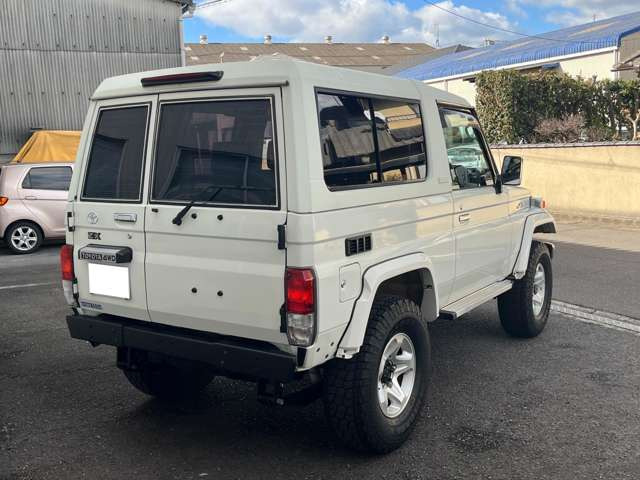 トヨタ ランドクルーザー70 4.2 ZX FRPトップ ディーゼル 4WD の