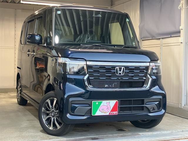 N-BOXカスタム  カスタム 660 4WD