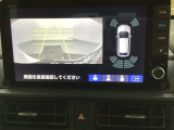 バックでの車庫入れも安心です! リアカメラが付いているバックモニター付のナビを装備しております。バンパーについているソナーや、操作線もついており距離感も画面から確認できます。