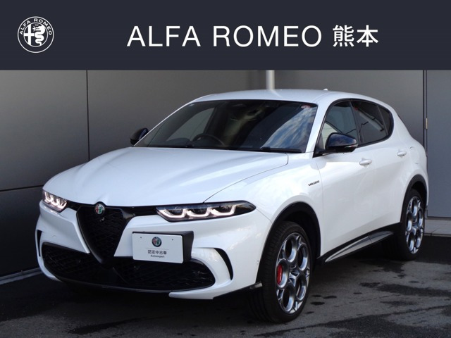トナーレ プラグインハイブリッド Q4 ヴェローチェ 4WD 