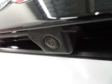 リアカメラとコーナーセンサーが装備されておりますので、夜間の車庫入れなども安心です。