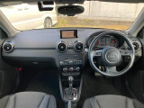 A1スポーツバック 1.0 TFSI スポーツ 修復歴無し