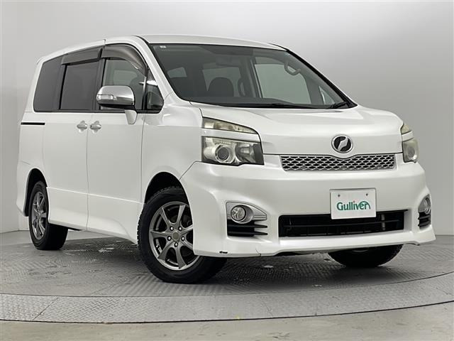 ヴォクシー 2.0 ZS 煌 4WD 修復歴無し