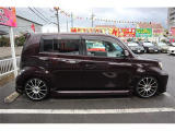 車検残有ります!試乗は可能です!保証は有りません!現状での販売ですのでご来店頂いて確認してください。カッコイイ!カスタムされたお洒落なパープル系の1台です!