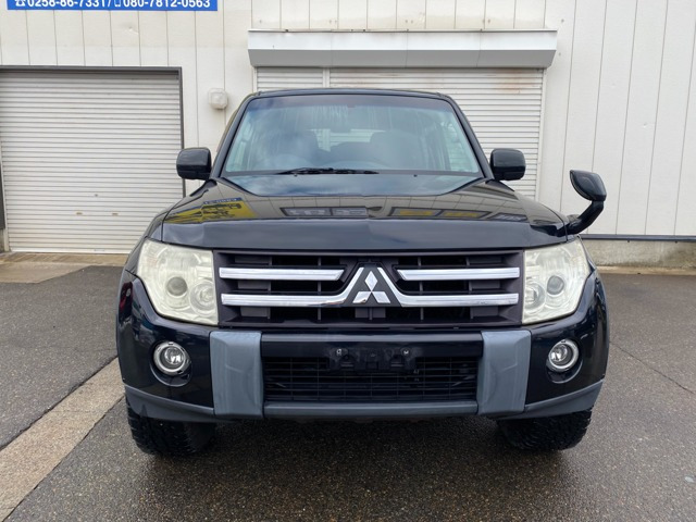 パジェロ 3.0 ロング リミテッド エディション 4WD 