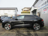 Q8 55 TFSI クワトロ Sライン 4WD 