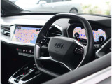 Q4 e-tron 40 アドバンスド 
