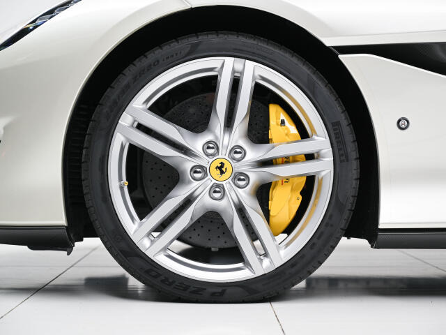 中古車 フェラーリ ポルトフィーノ F1 DCT の中古車詳細 (11,000