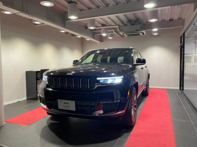 グランドチェロキー  L サミット リザーブ 4WD