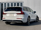 V60 リチャージ PHEV T6 AWD アルティメット 4WD 