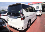 セレナ 2.0 ハイウェイスター V 4WD 