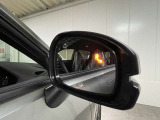 ブラインドスポット(斜め後ろの車をお知らせ)が装着車で安全装備も充実しております。