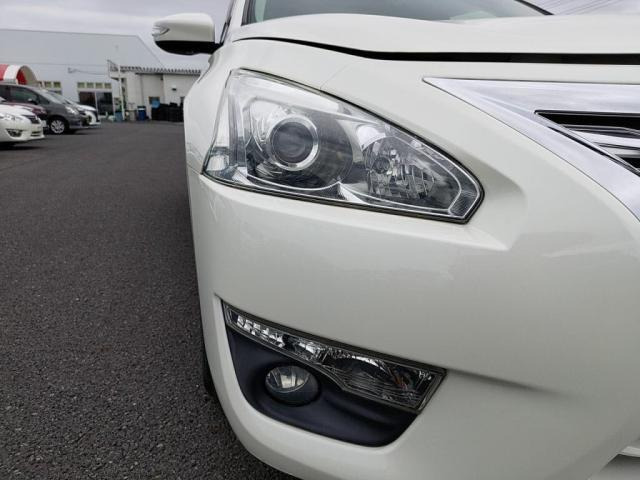 1/18日産ティアナ中国仕様車左ハンドル