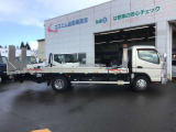 十文字店トラック・バス・重機センターは、スーパーモールラッキーのすぐ近く!ショッピングのついでに是非お立ち寄り下さい!トラック、バス、ホイールローダーなど展示中です!