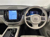 XC60 B5 AWD モメンタム 4WD 4WD 本革シート