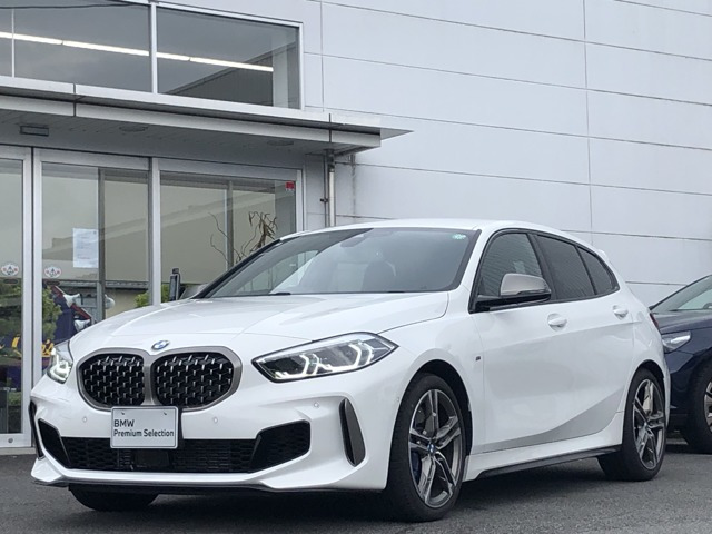 1シリーズ M135i xドライブ 4WD 