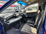 当社の査定士が直に査定し、入庫したお車なので、自信を持ってお勧め出来、また安心してお乗り頂けます!(支払総額は、車検又は法定点検に掛かる費用や、税金・登録手数料等が含まれた、店頭納車での総額です)