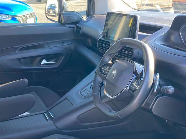 プジョー リフター アリュール ディーゼル の中古車詳細 (31,000