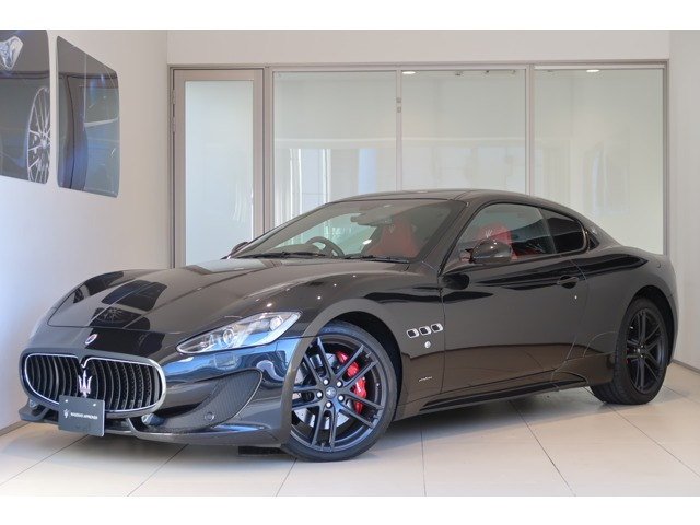中古車 マセラティ グラントゥーリズモ スポーツ MCオートシフト の 