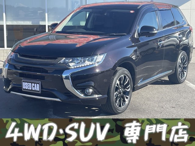 アウトランダーPHEV 2.0 G ナビパッケージ 4WD 全方位カメラ 電動Rドア 記録簿 席ヒ...