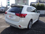 アウトランダーPHEV 2.4 G プラスパッケージ 4WD 