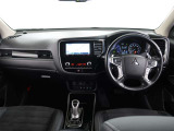 アウトランダーPHEV 2.4 G 4WD 